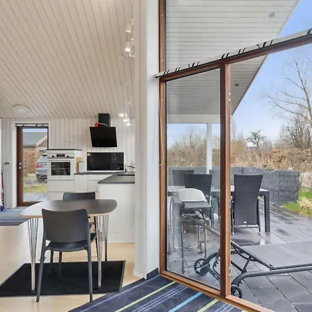 Holiday home Peace And Quiet Close To The